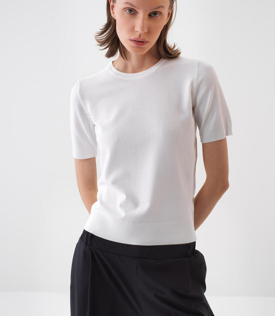 Base Fitted Knit T-Shirt